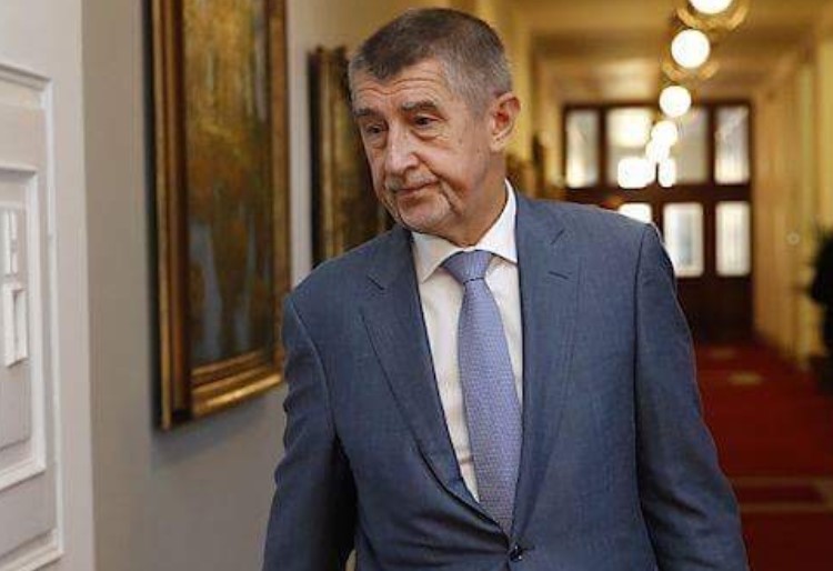lockdown babiš