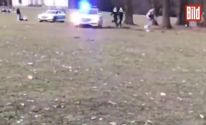 německá policie bez masky