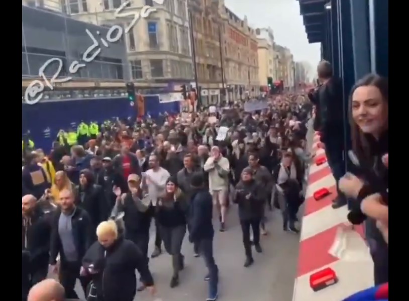 protest korona