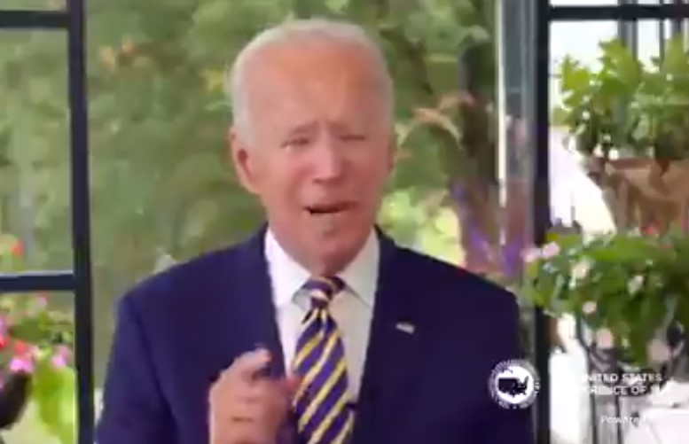 senilní biden