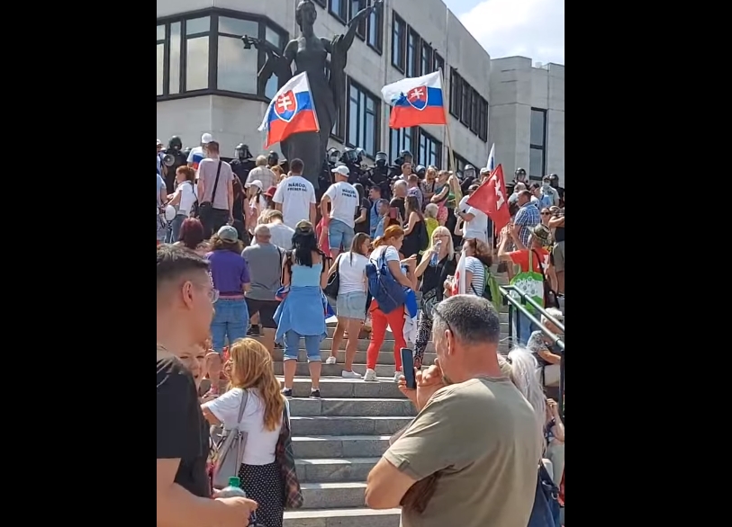 slovensko protest