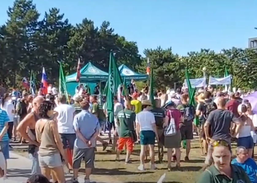 slovensko protest