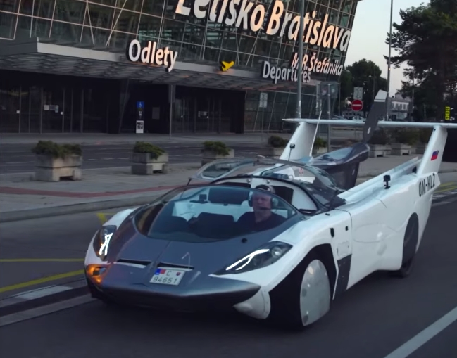létající auto slovensko