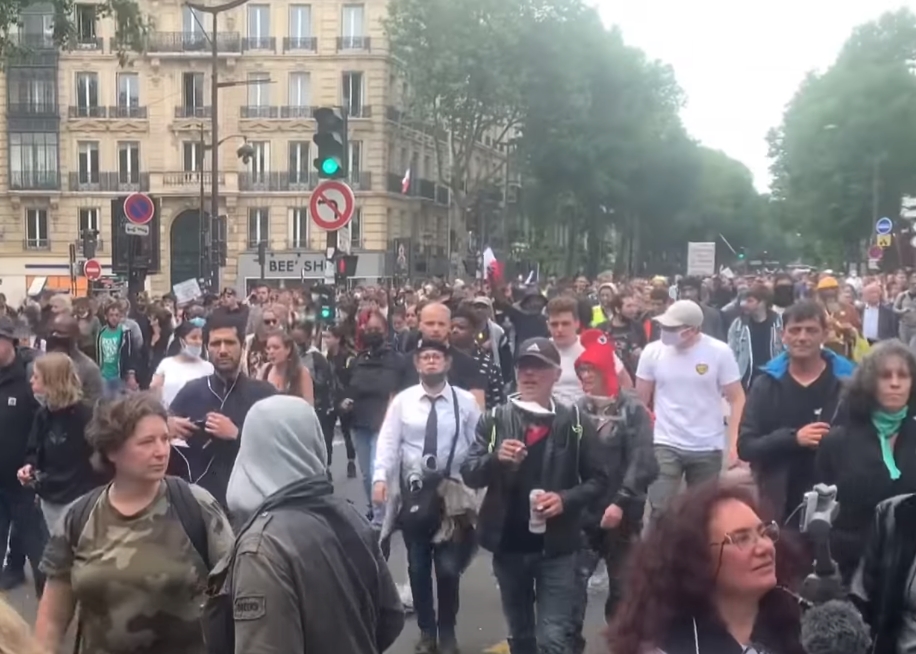 francie protest očkování