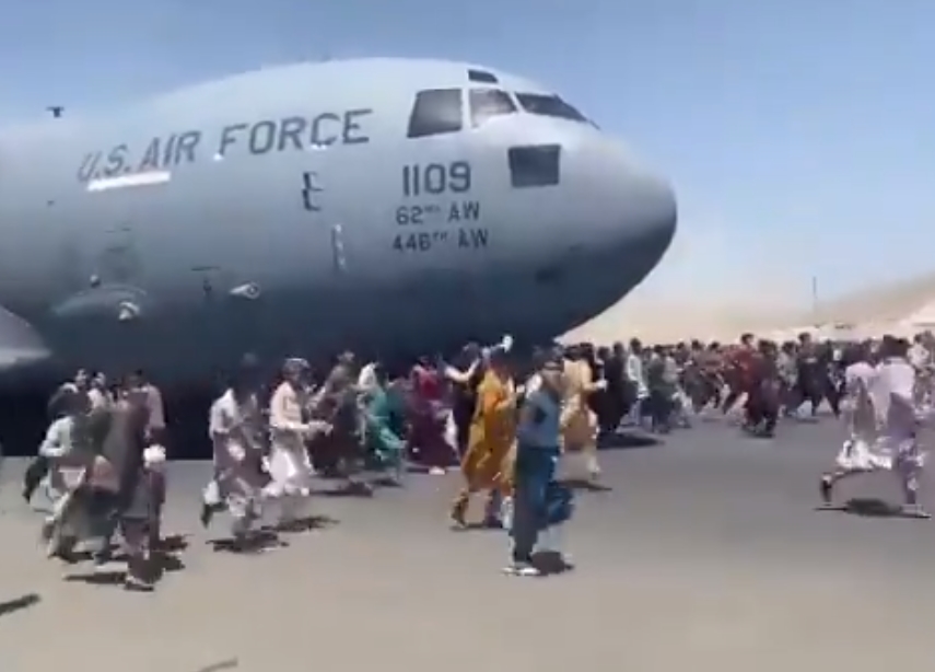 podvozek letadla afghánistán