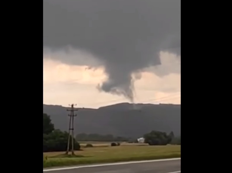tornádo slovensko