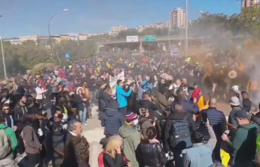 protest itálie zelený pas
