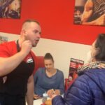 hollywood burger majitel