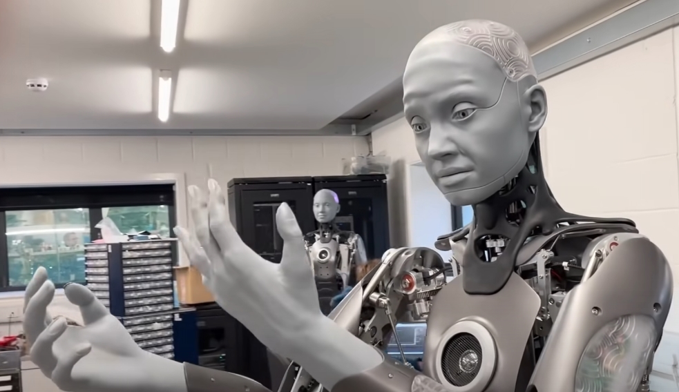 robot mimika