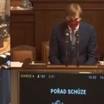 vojtěch vakcíny 900 milionů