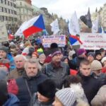 protest praha pandemický zákon