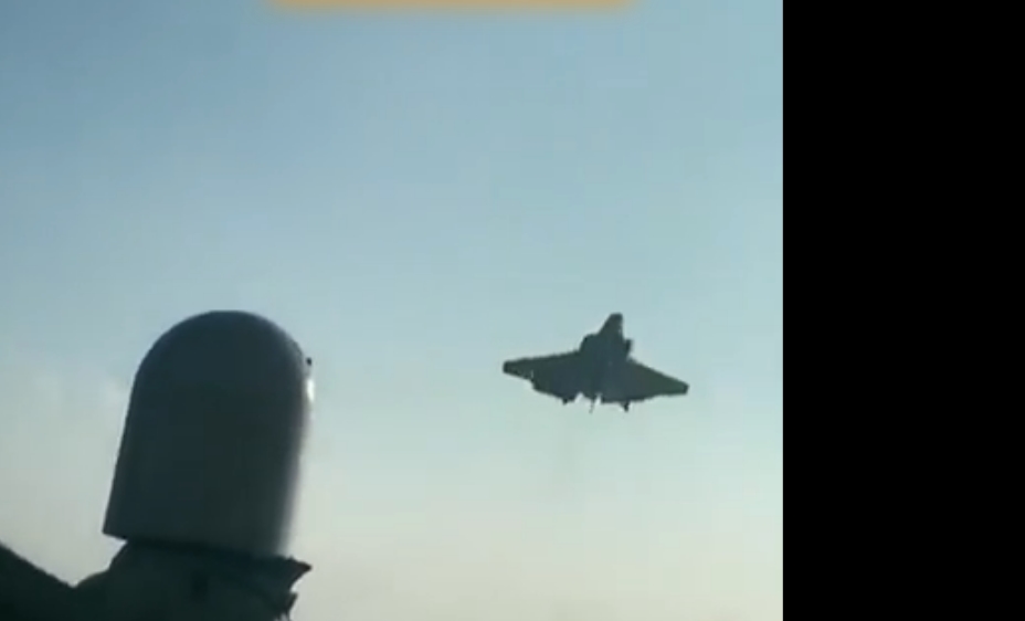 f-35 náraz