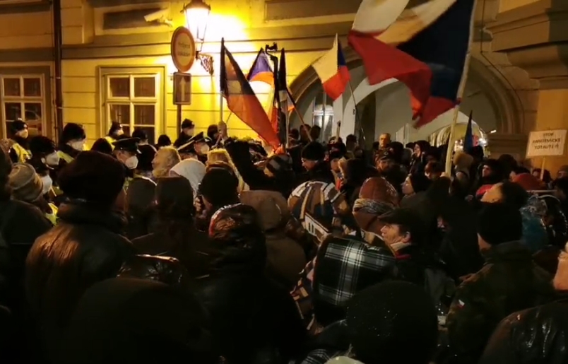 protest poslanecká sněmovna
