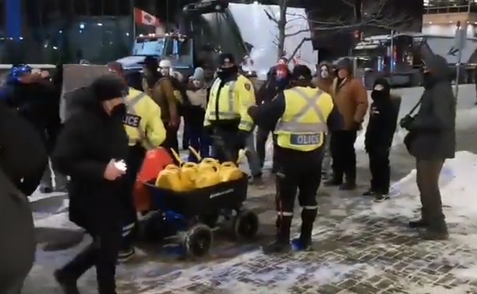 zabavovat benzín ottawa