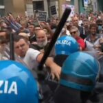 milán protest očkování