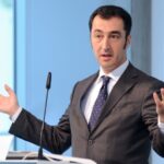 méně masa Cem Özdemir