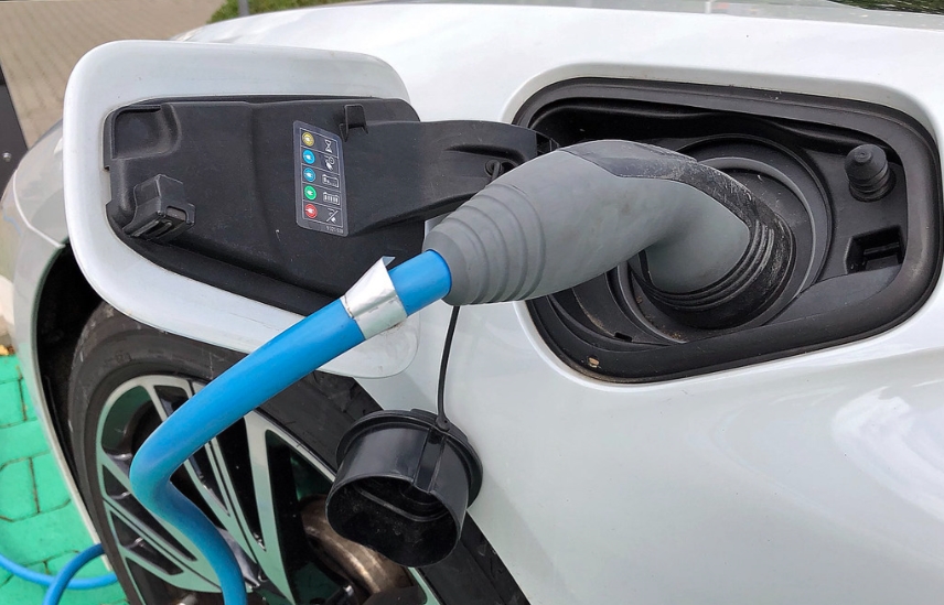 plugin hybrid elektromobil