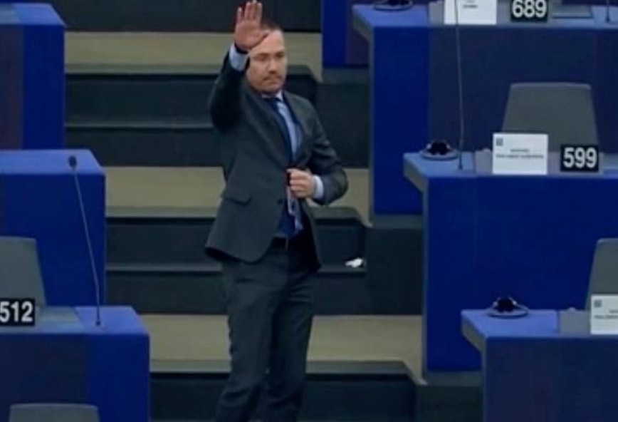 nacistický pozdrav eu