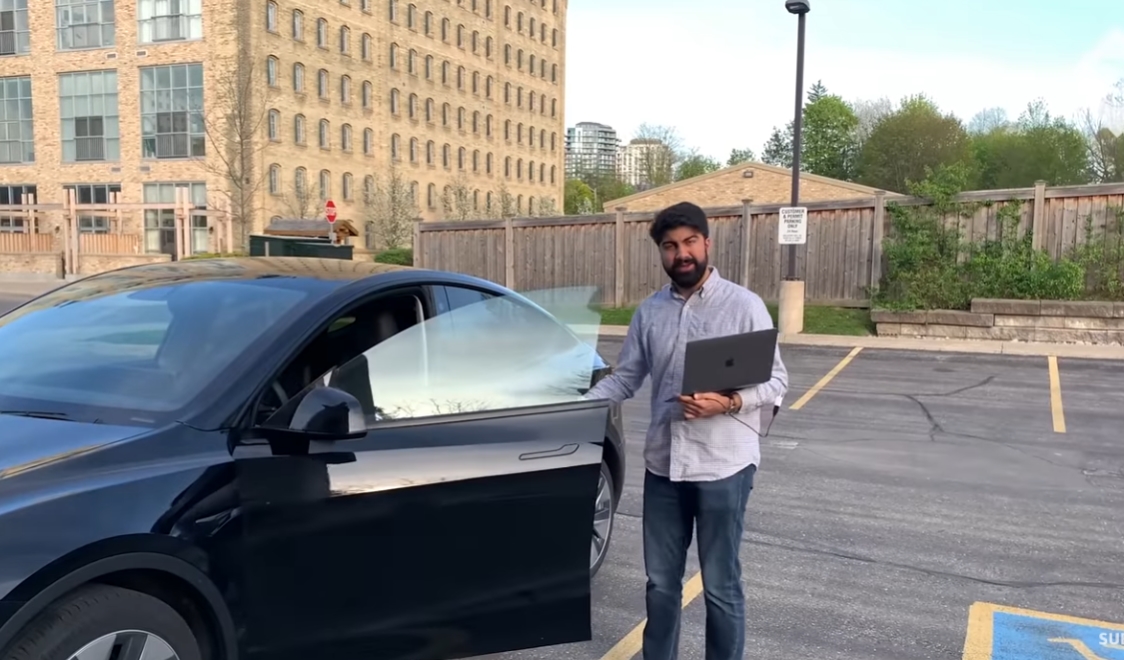 zloděj tesla
