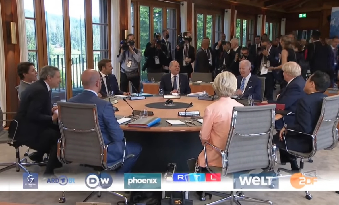 G7