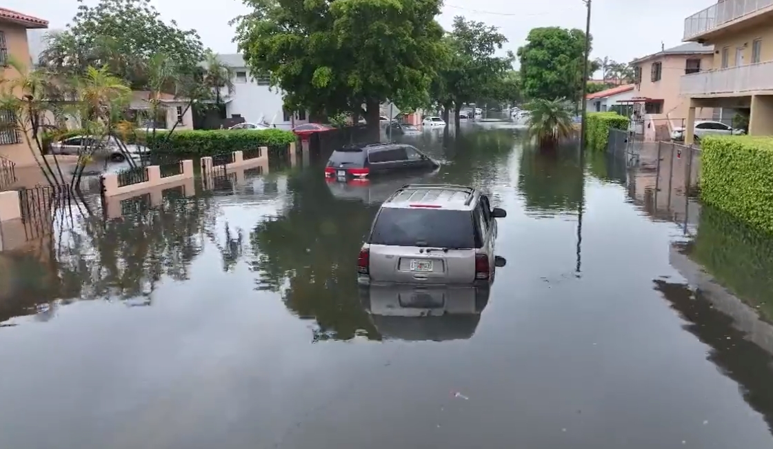 záplavy miami