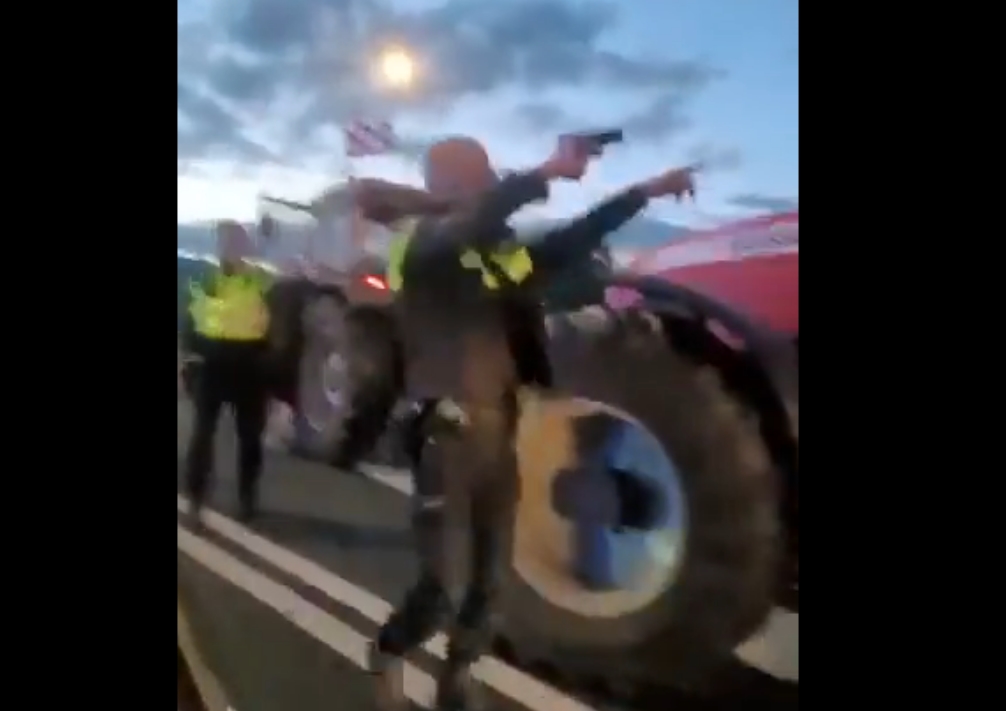střelba policie farmář