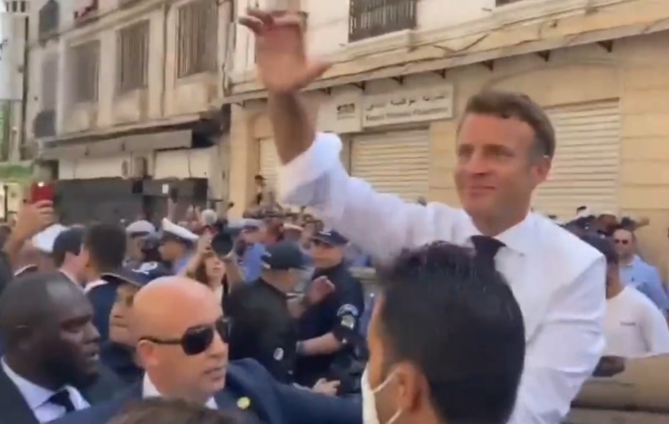 macron dav