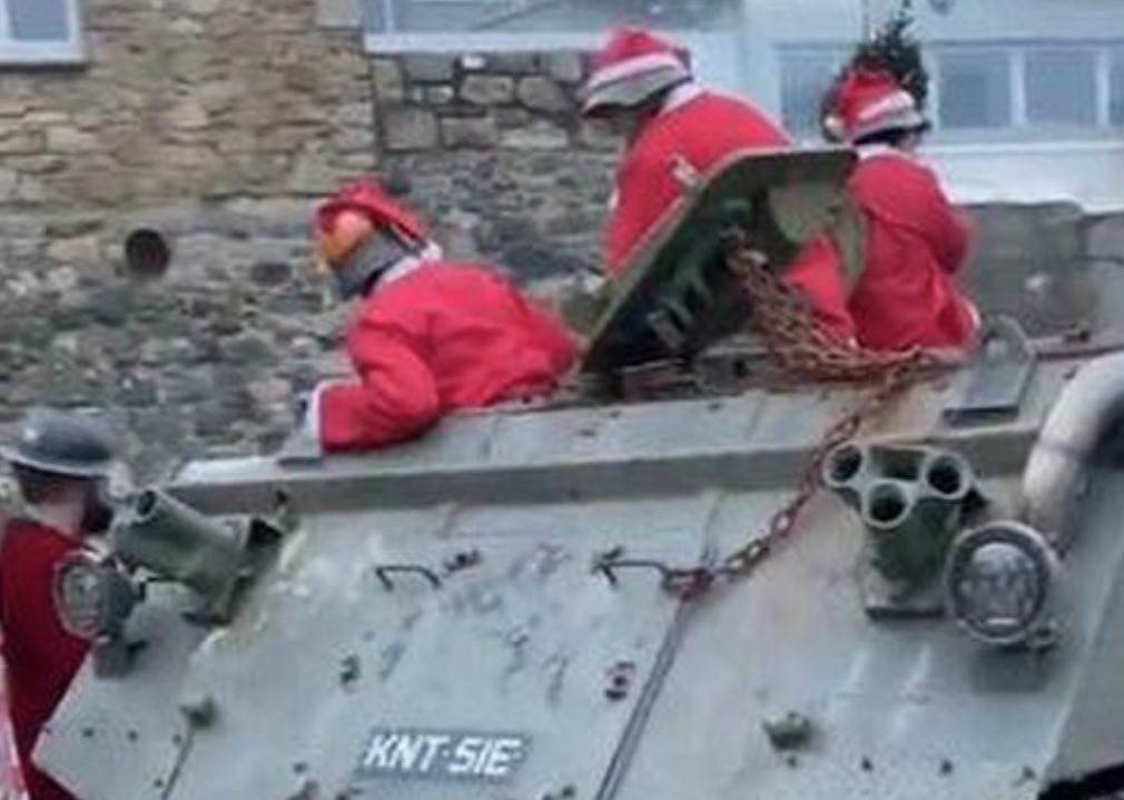 santa tank