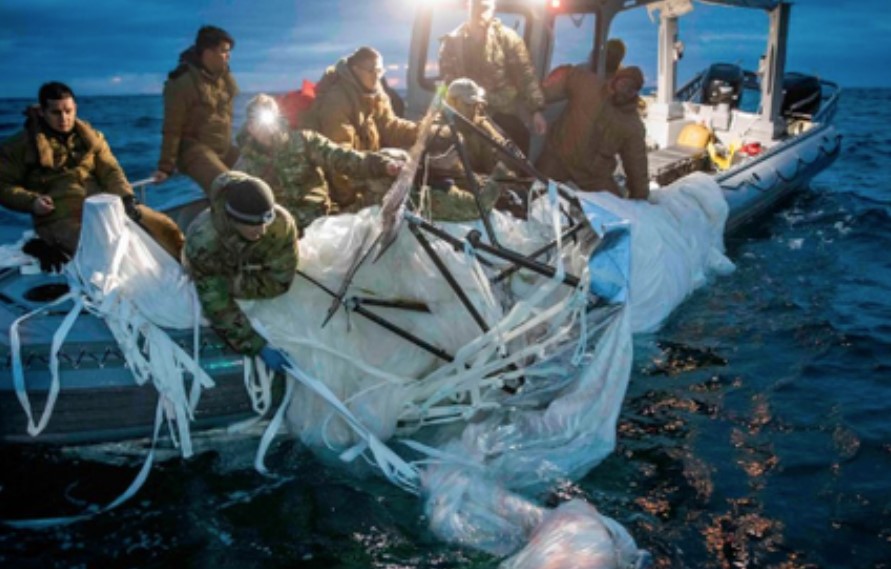 čínský špionážní balon