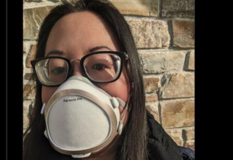 profesorka respirátor rasista