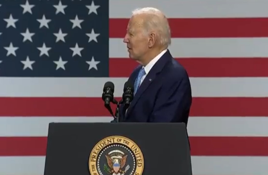 biden zdravotní sestra