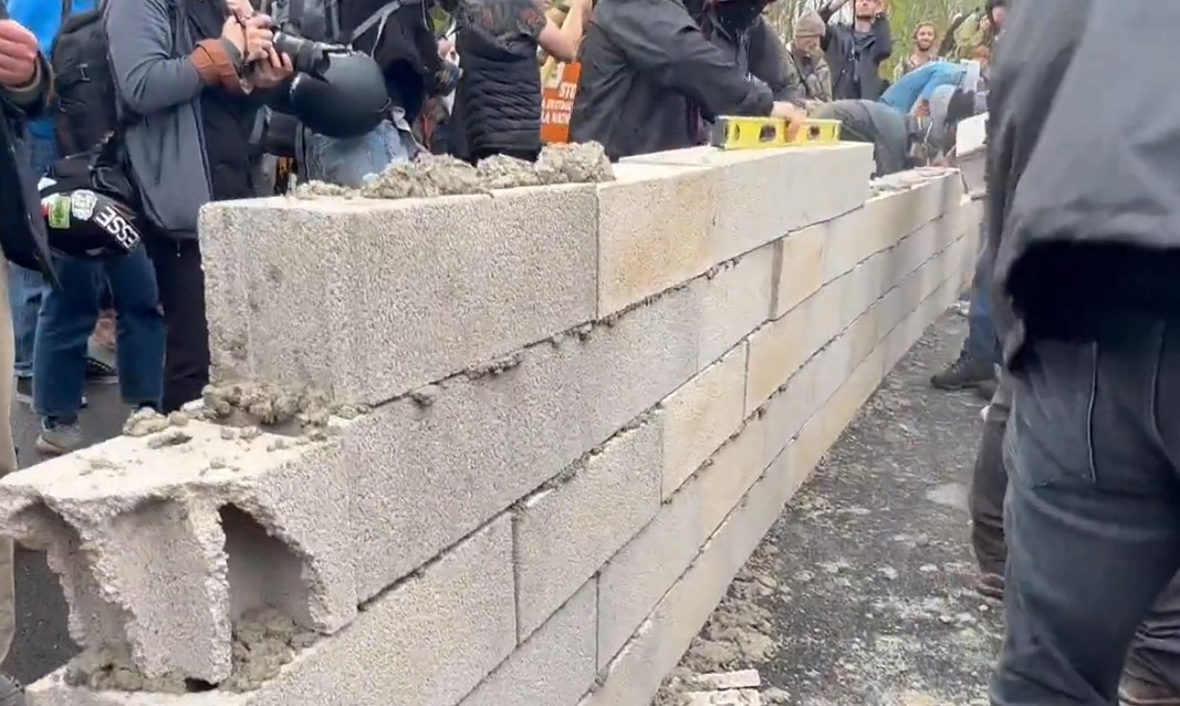 francie protest dálnice