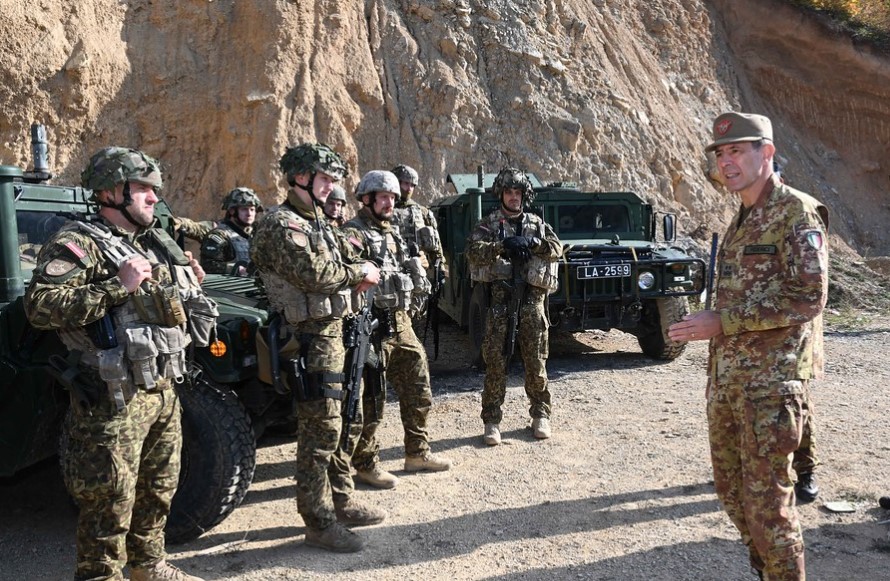 kfor nato