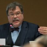 Dr. Peter Hotez