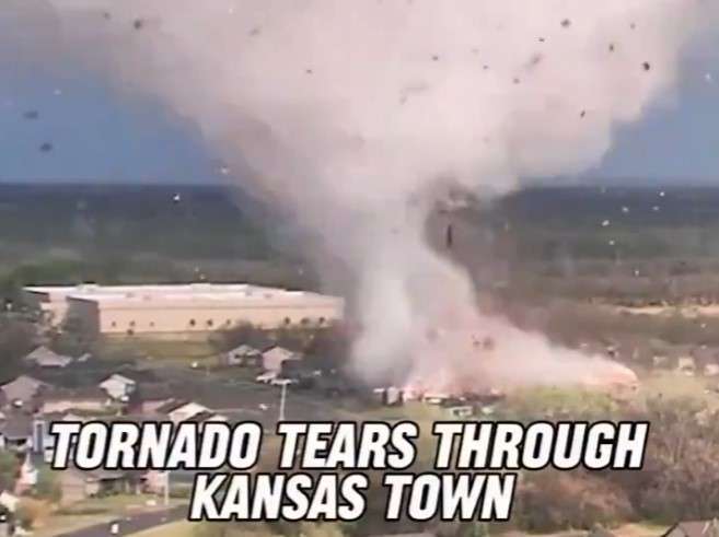 tornádo kansas