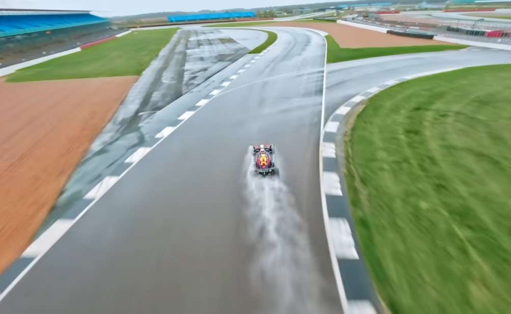 formule 1 dron