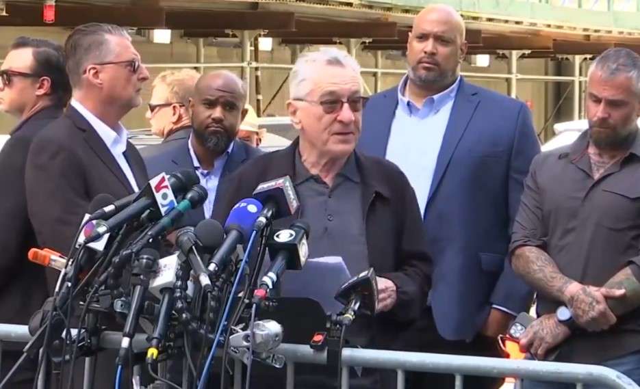 de niro soud trump